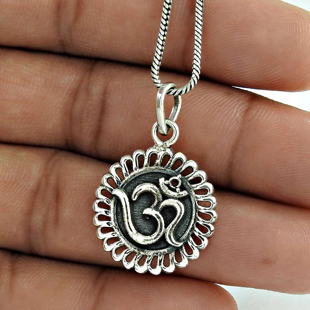 Classy Design Sterling Silver Jewellery OM Pendant