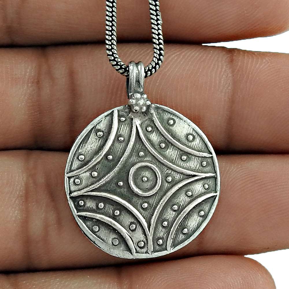 Good Looking 925 Sterling Silver Pendant Handmade Jewellery