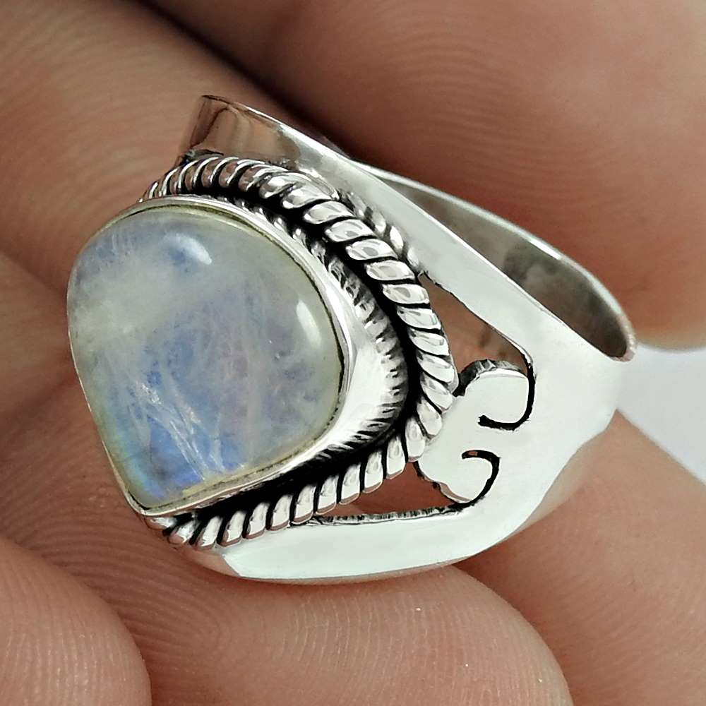 Natural Rainbow Moonstone Solitaire Boho Ring Size 8 925 Silver For Girls E1