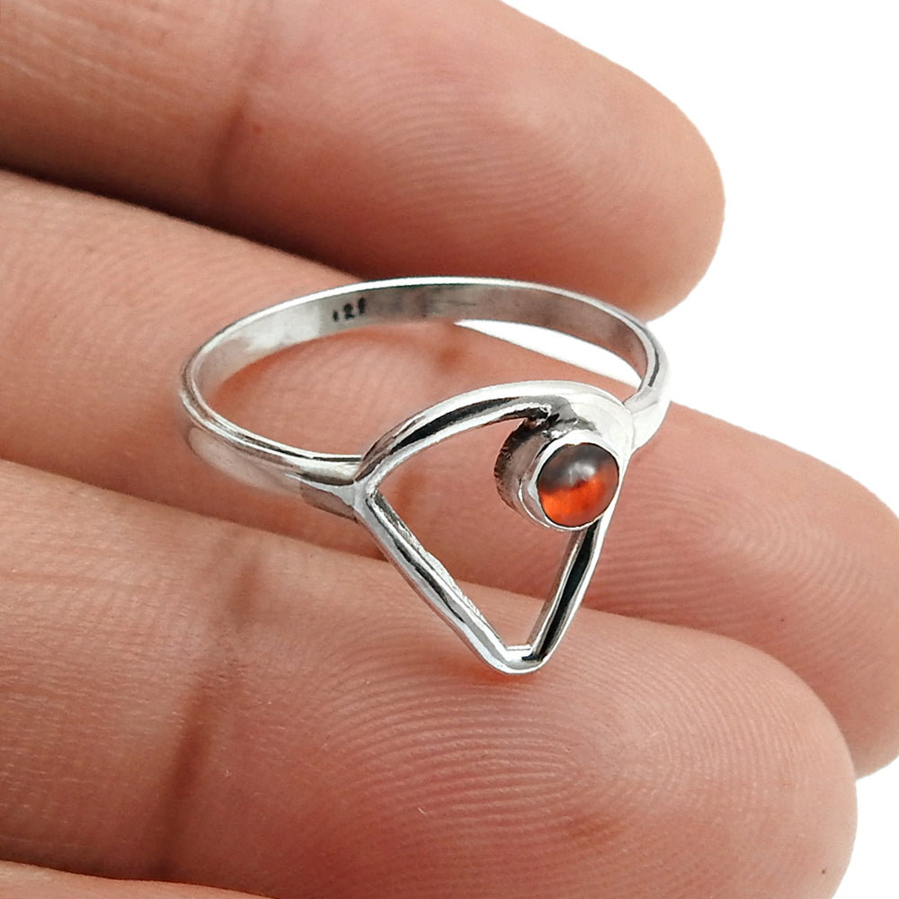 Round Garnet Stone Trendy Triangle Art Deco Band Ring 925 Solid Silver