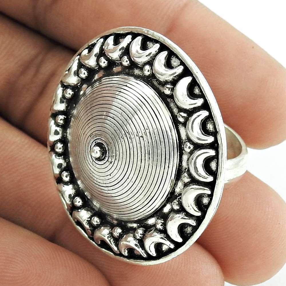 Artisan Jewelry 925 Solid Sterling Silver Statement Vintage Ring Size 8 B10