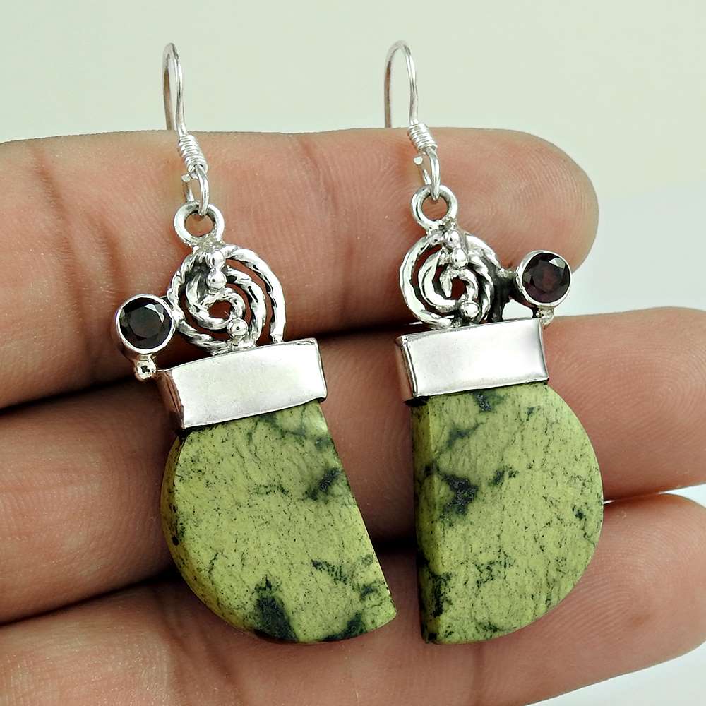 925 Silver Jewellery High Polish Canadian Jade Garnet Gemstone Earrings
