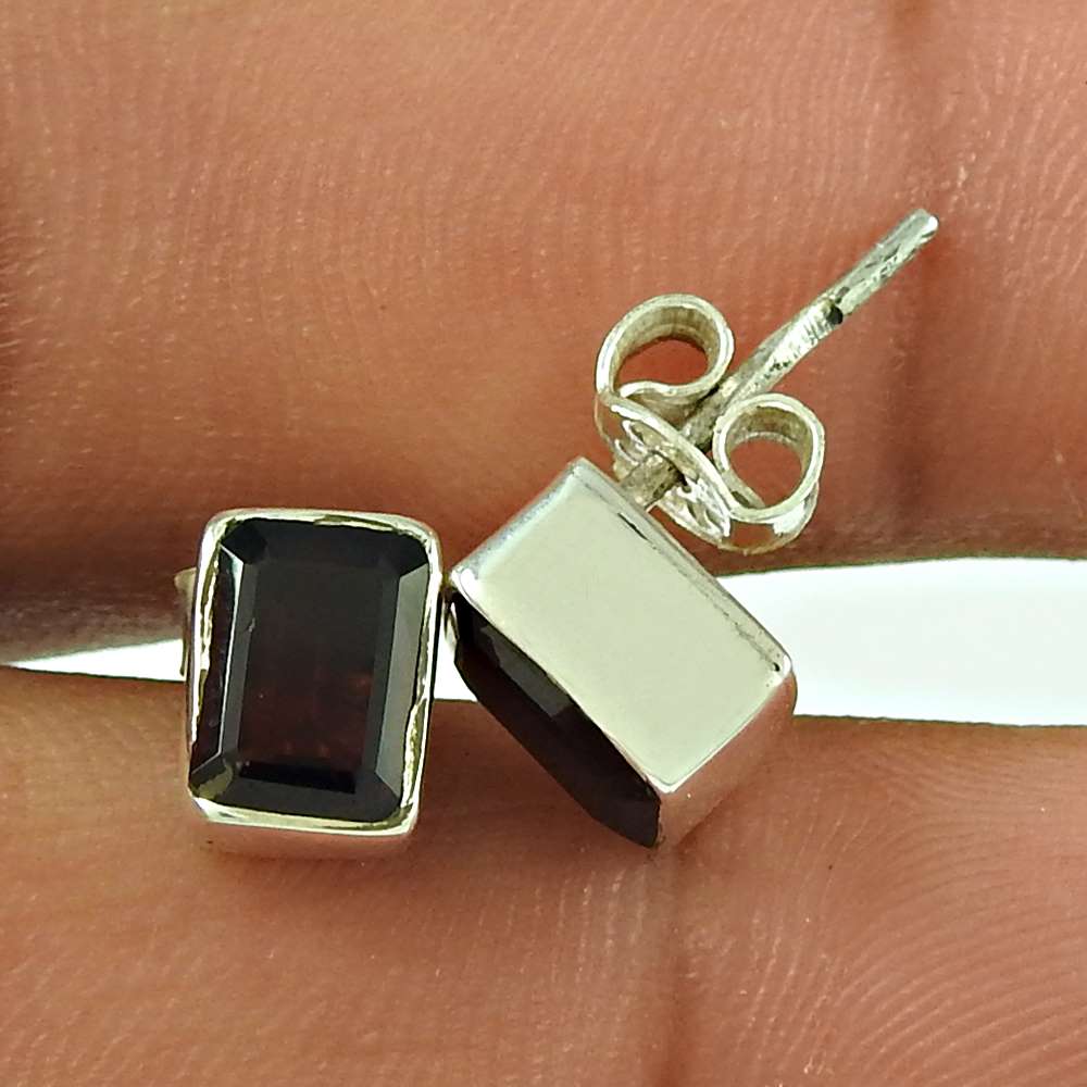 Natural Garnet Gemstone Stud Tribal Earrings 925 Sterling Silver For Women C59