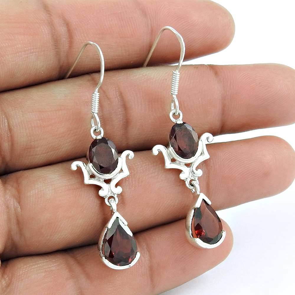 Well-Favoured 925 Sterling Silver Garnet Gemstone Earrings