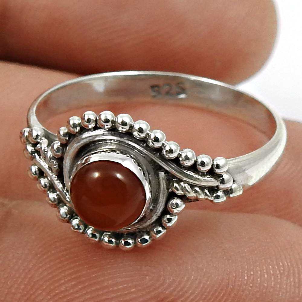 Garnet Gemstone Ring 925 Sterling Silver Vintage Jewelry U31