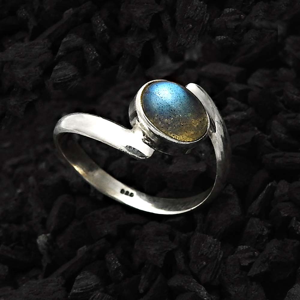 Garnet Gemstone Ring 925 Sterling Silver Fine Jewelry For Women R9