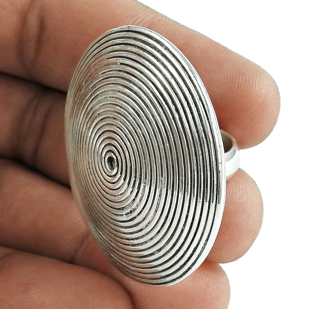 Artisan 925 Solid Sterling Silver Jewelry Cocktail Oxidized Ring Size 6.5 S1