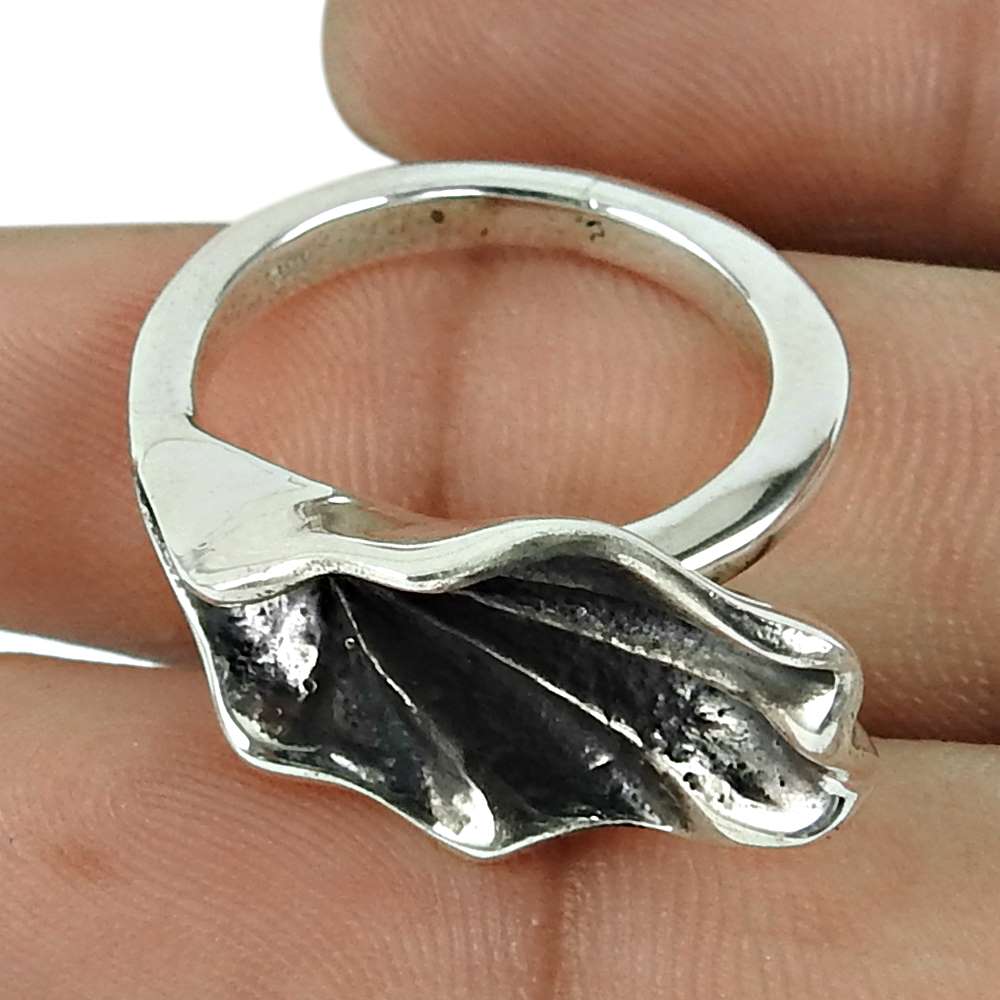 Sightly Oxidised 925 Sterling Silver Antique Ring