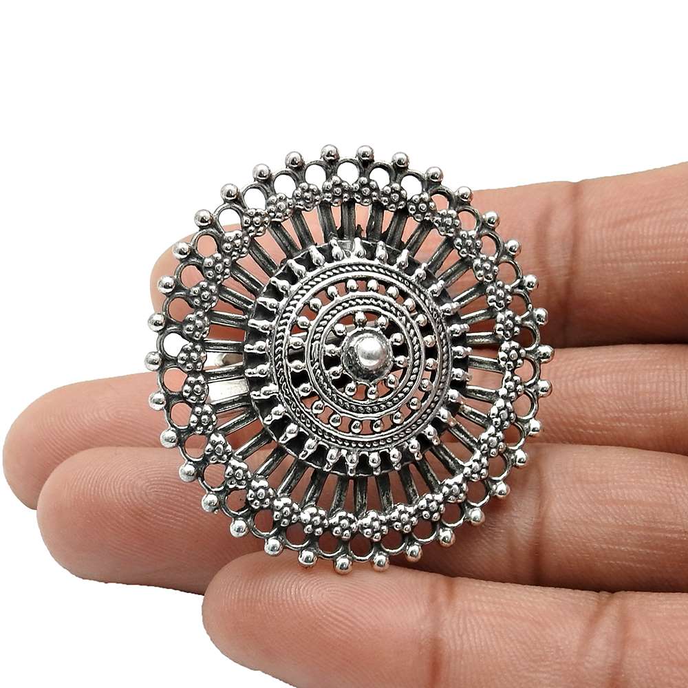 925 Sterling Silver HANDMADE Jewelry Antique Ring Size 9 O23