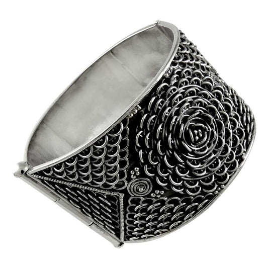 Kiss Handmade 925 Sterling Silver Bangle