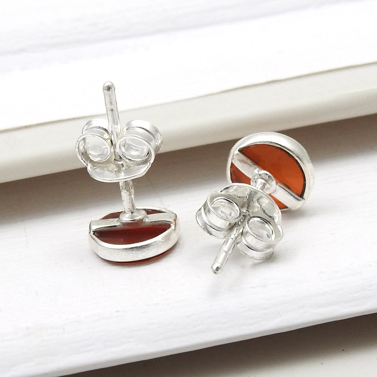 101 6mm Round Carnelian Gemstone 925 Solid Silver Bezel Stud Earrings