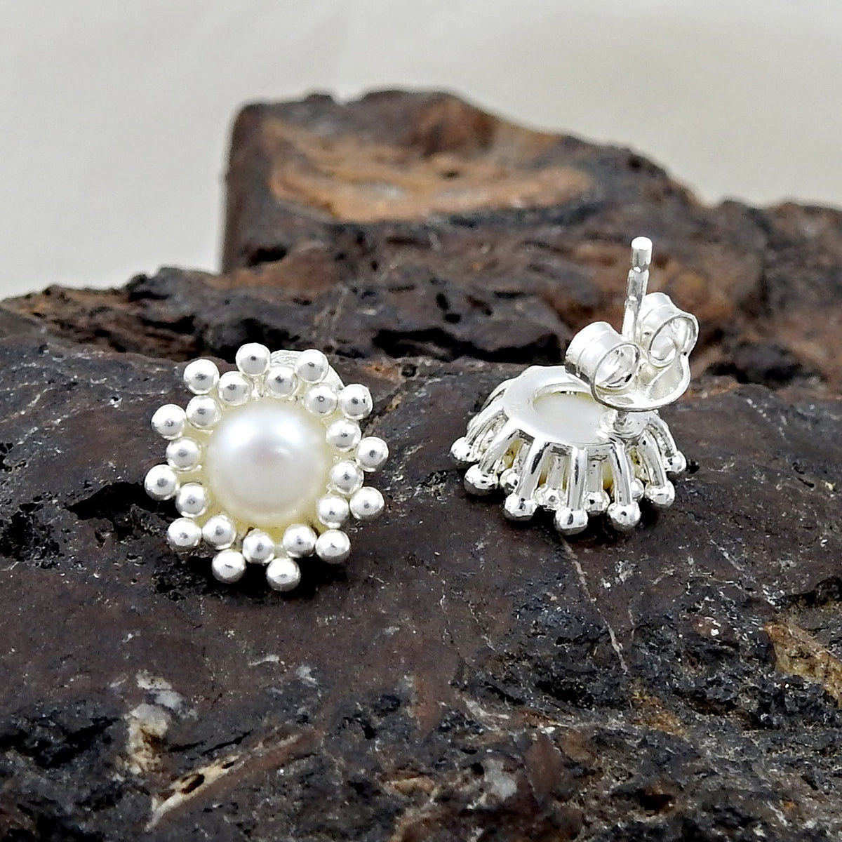 101 Natural Pearl 925 Sterling Silver Minimalist Flower Stud Earrings