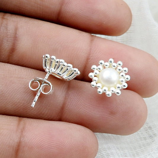 101 Natural Pearl 925 Sterling Silver Minimalist Flower Stud Earrings