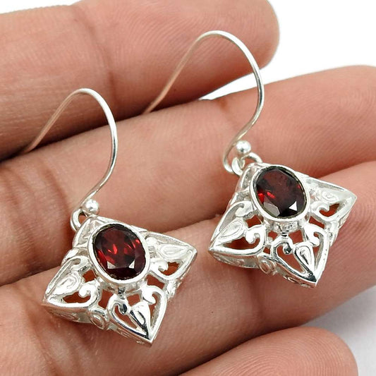 Garnet Gemstone Earring 925 Sterling Silver Vintage Jewelry S23