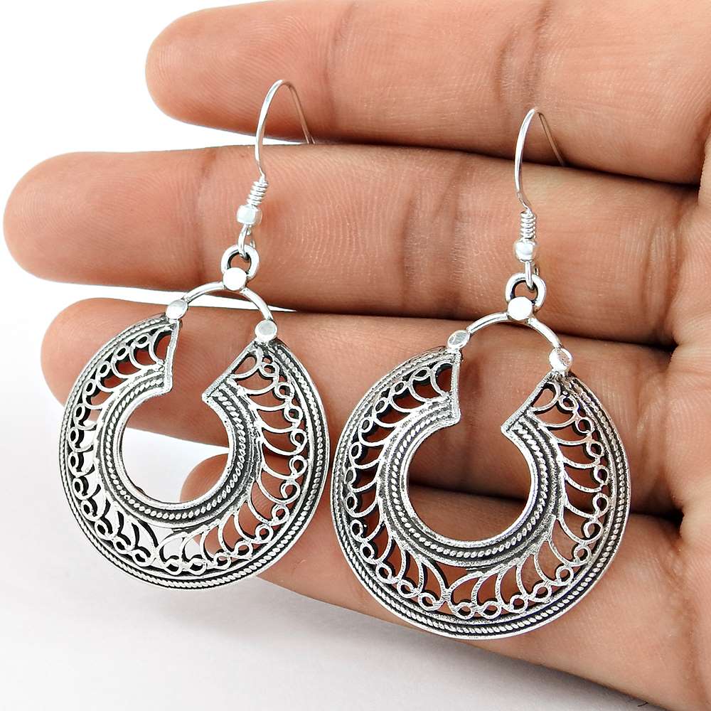 Beauty in Queen 925 Sterling Silver Earrings Wholesaling