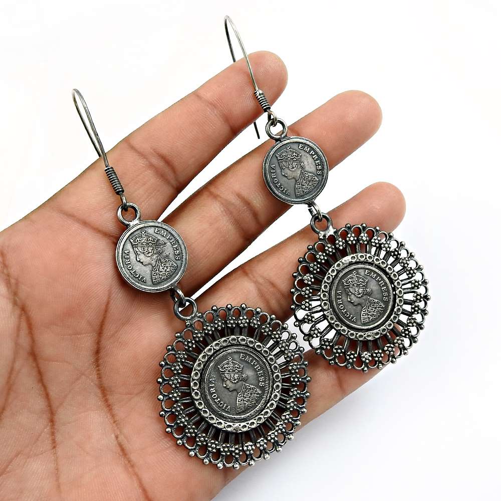 HANDMADE 925 Solid Sterling Silver Jewelry Oxidized Victoria Coin Earrings Z9