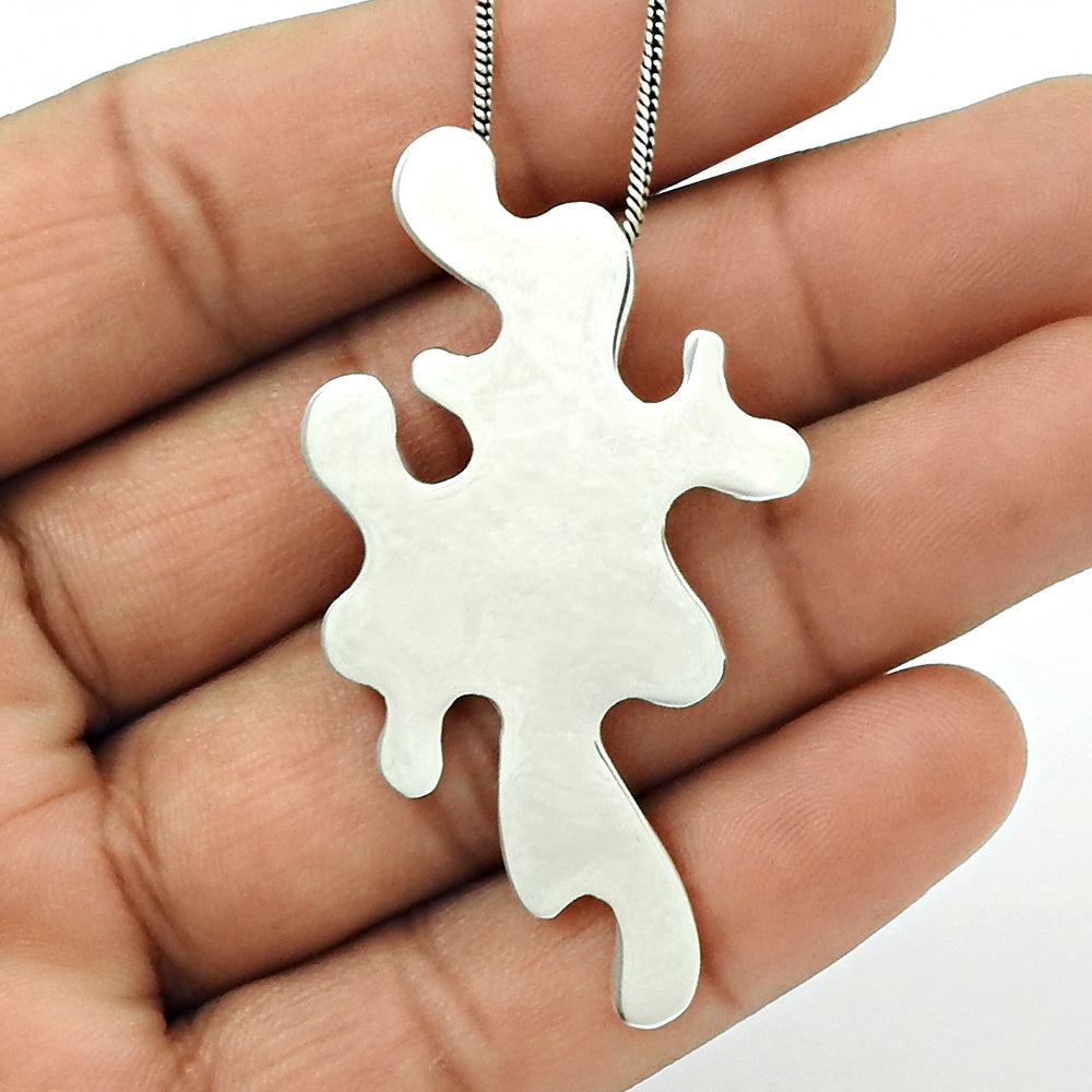 101 925 Solid Sterling Silver Ethnic Pendant