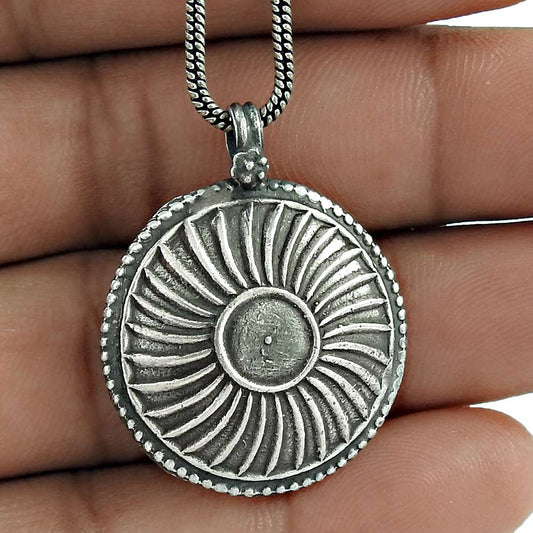 lovely Design 925 Sterling Silver Pendant Handmade Jewellery Fabricant