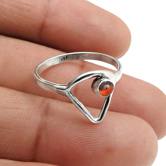 Round Garnet Stone Trendy Triangle Art Deco Band Ring 925 Solid Silver