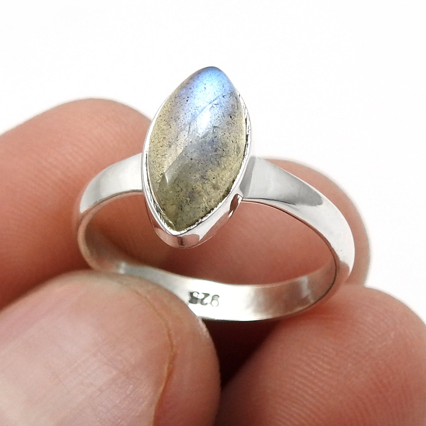 Natural Labradorite Solid Silver Artisan Promise Band New Wife Ring Jewelry