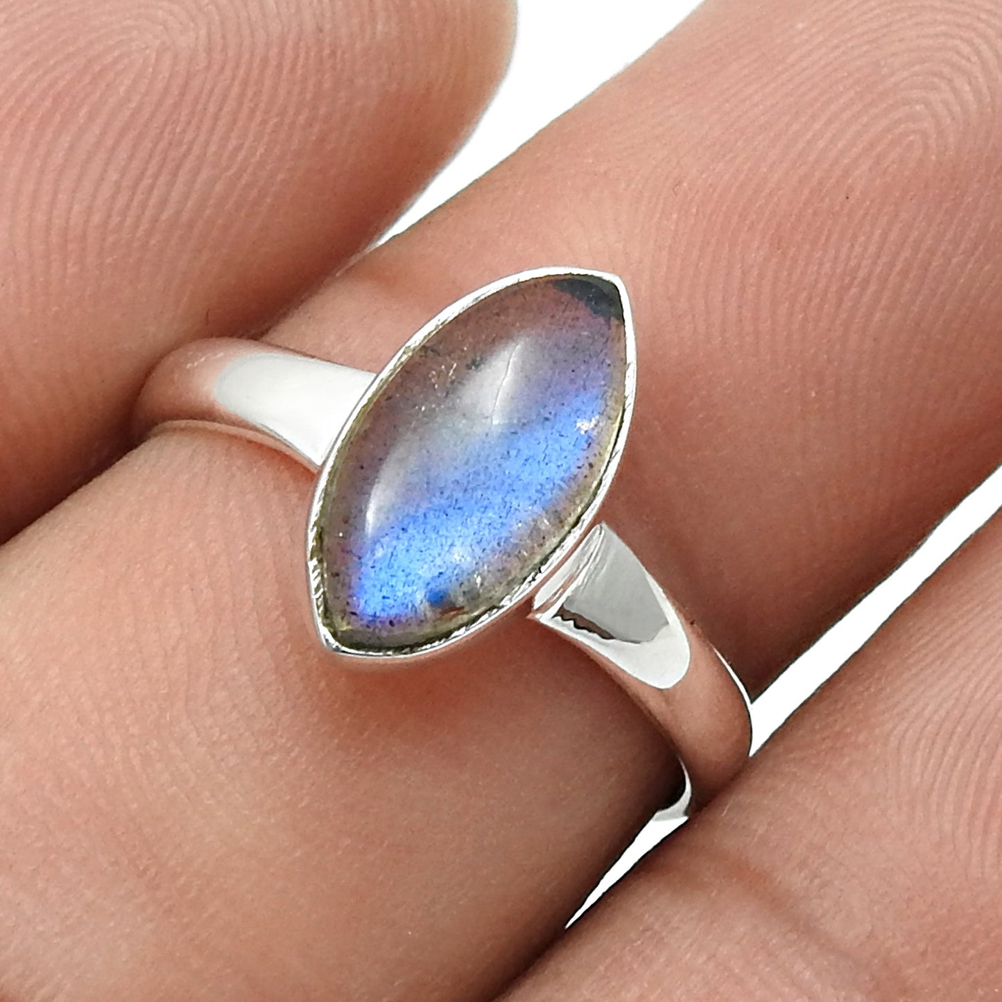 Natural Labradorite Solid Silver Artisan Promise Band New Wife Ring Jewelry