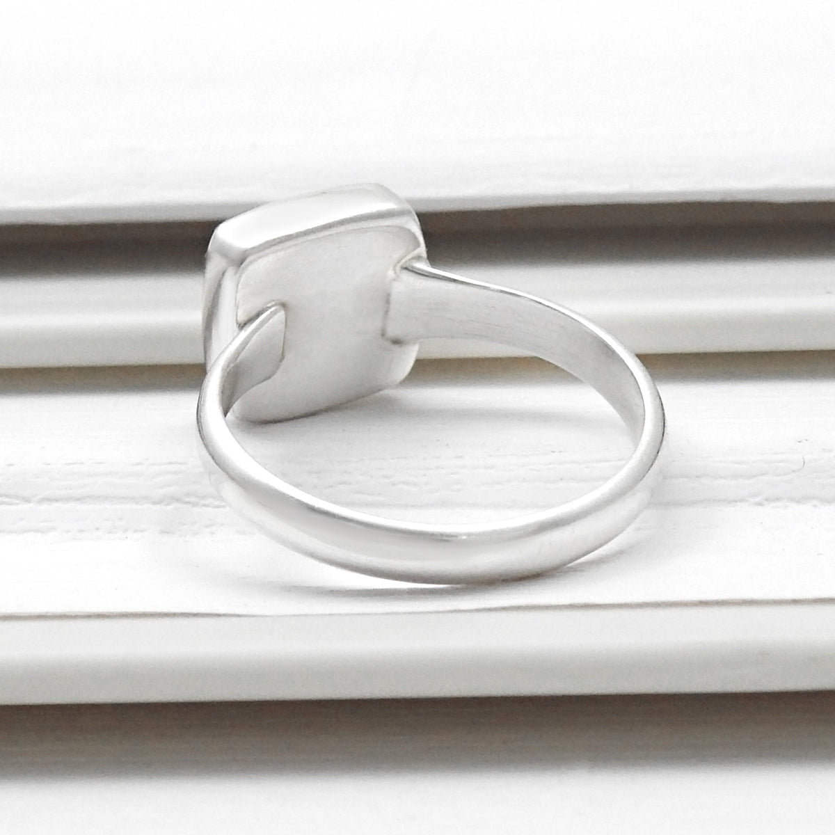 Natural tiger eye gemstone 925 sterling silver ring