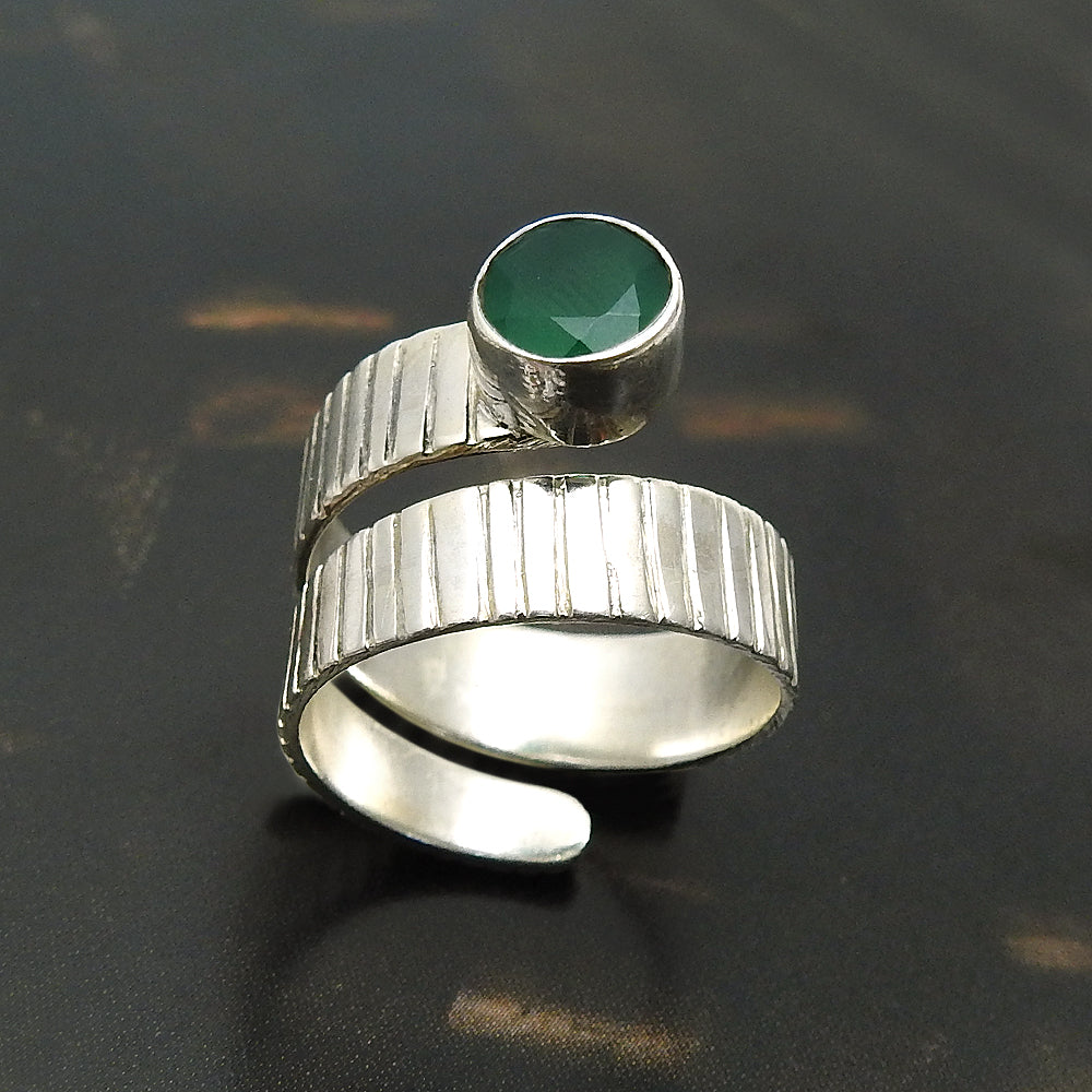 Sterling Silver Round Green Onyx Gemstone Trendy Bezel Promise Band Ring