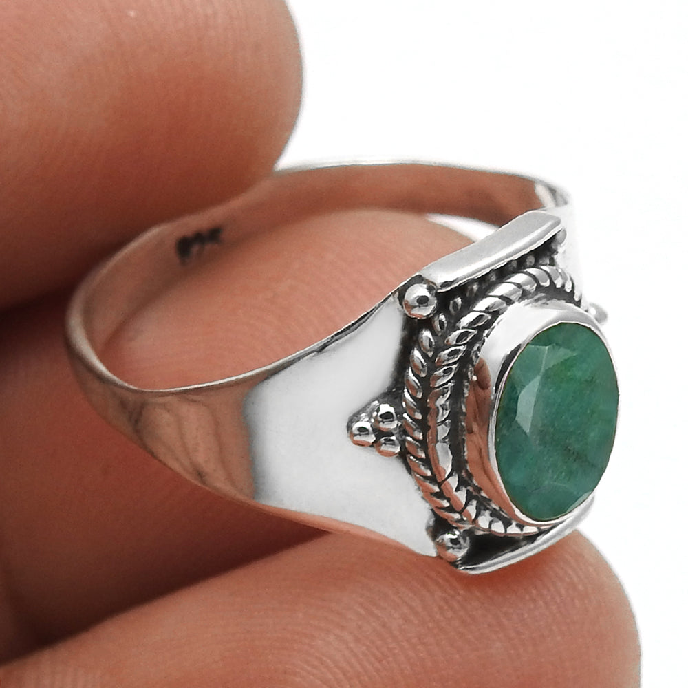 Sterling Silver Heart Chakra Emerald Gemstone Bezel Cocktail Trendy Ring