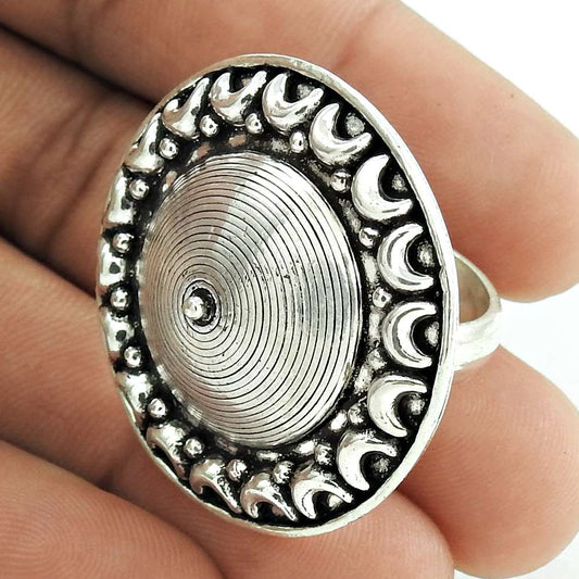 Artisan Jewelry 925 Solid Sterling Silver Statement Vintage Ring Size 8 B10