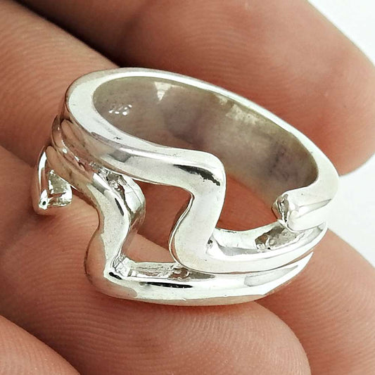 925 Sterling Silver Handcrafted Jewelry Band Ring Size 8 E2