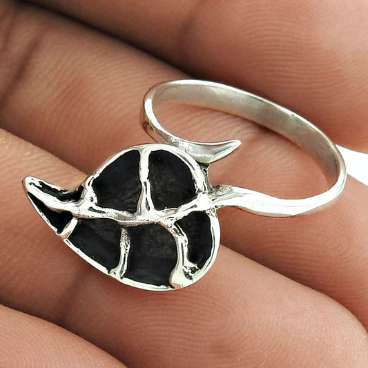 925 Sterling Silver Handcrafted Mothers Day Gift Jewelry Vintage Ring Size 6.5 M2