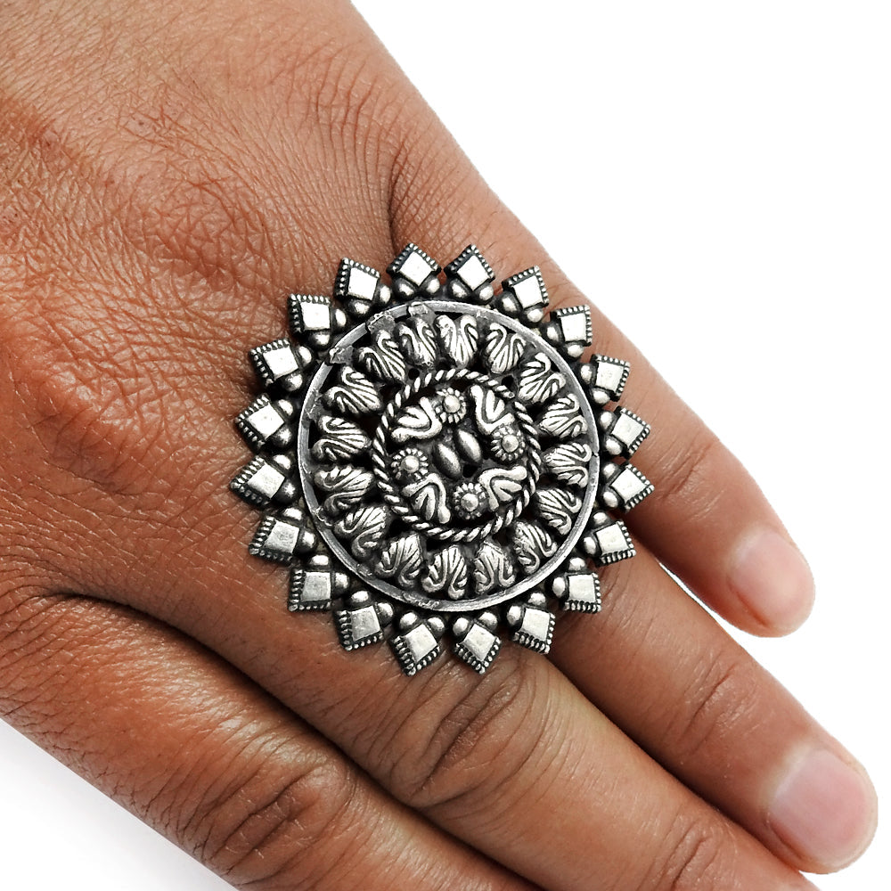 101 925 Solid Sterling Silver Cocktail Ring Indian Artisan Jewelry