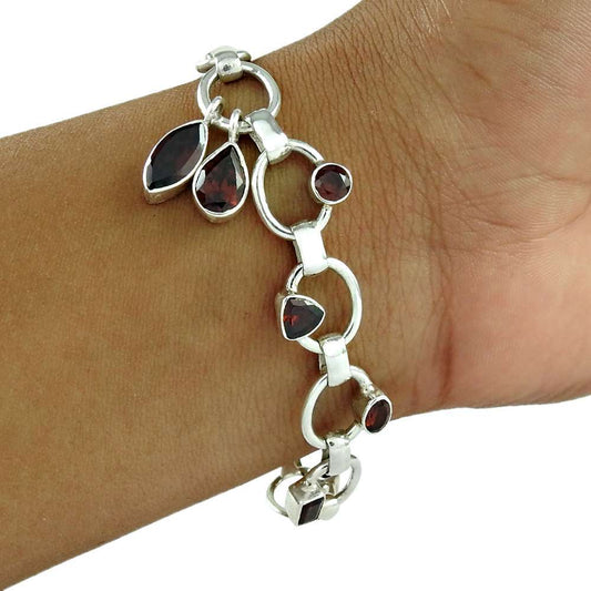 Pleasing 925 Sterling Silver Garnet Gemstone Bracelet Jewelry A22