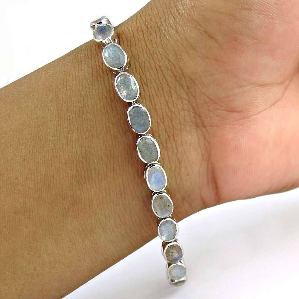 Good Fortune 925 Sterling Silver Labradorite Gemstone Bracelet