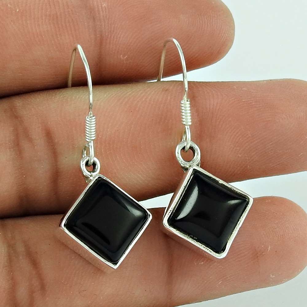 Lustrous 925 Sterling Silver Black Onyx Gemstone Earring Ethnic Jewellery