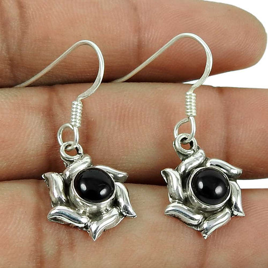 Engaging 925 Sterling Silver Black Onyx Gemstone Fashion Earrings