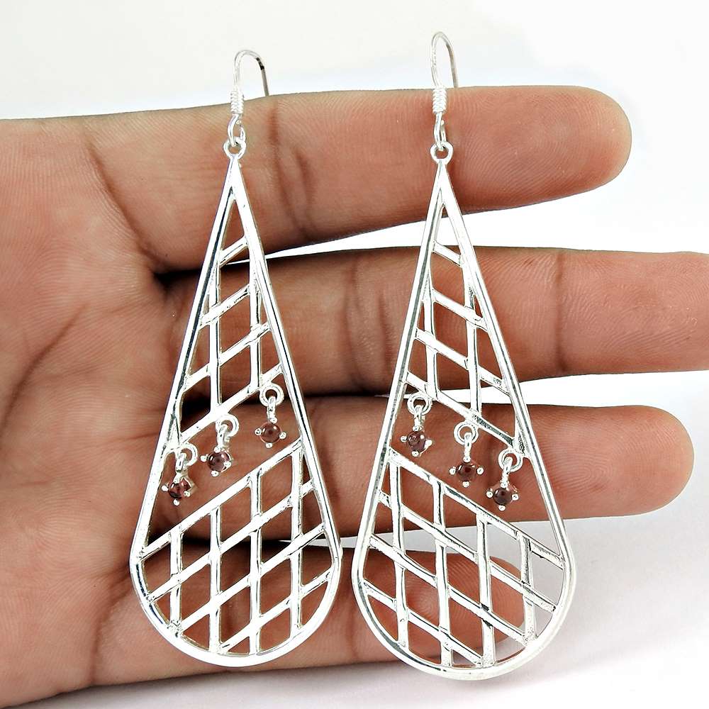 Graceful 925 Sterling Silver Garnet Gemstone Earrings Fashion Jewellery