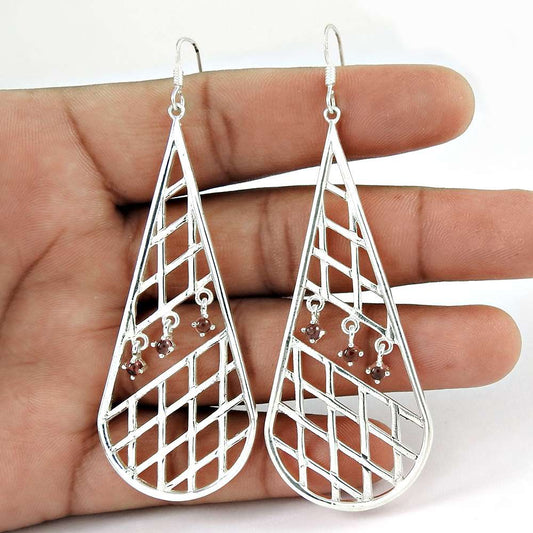 Graceful 925 Sterling Silver Garnet Gemstone Earrings Fashion Jewellery