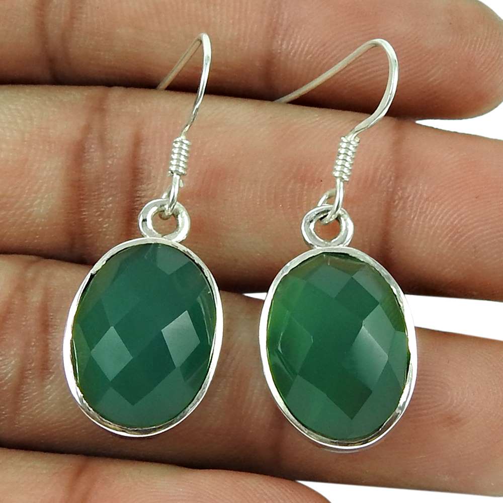 Pretty 925 Sterling Silver Green Onyx Gemstone Earrings