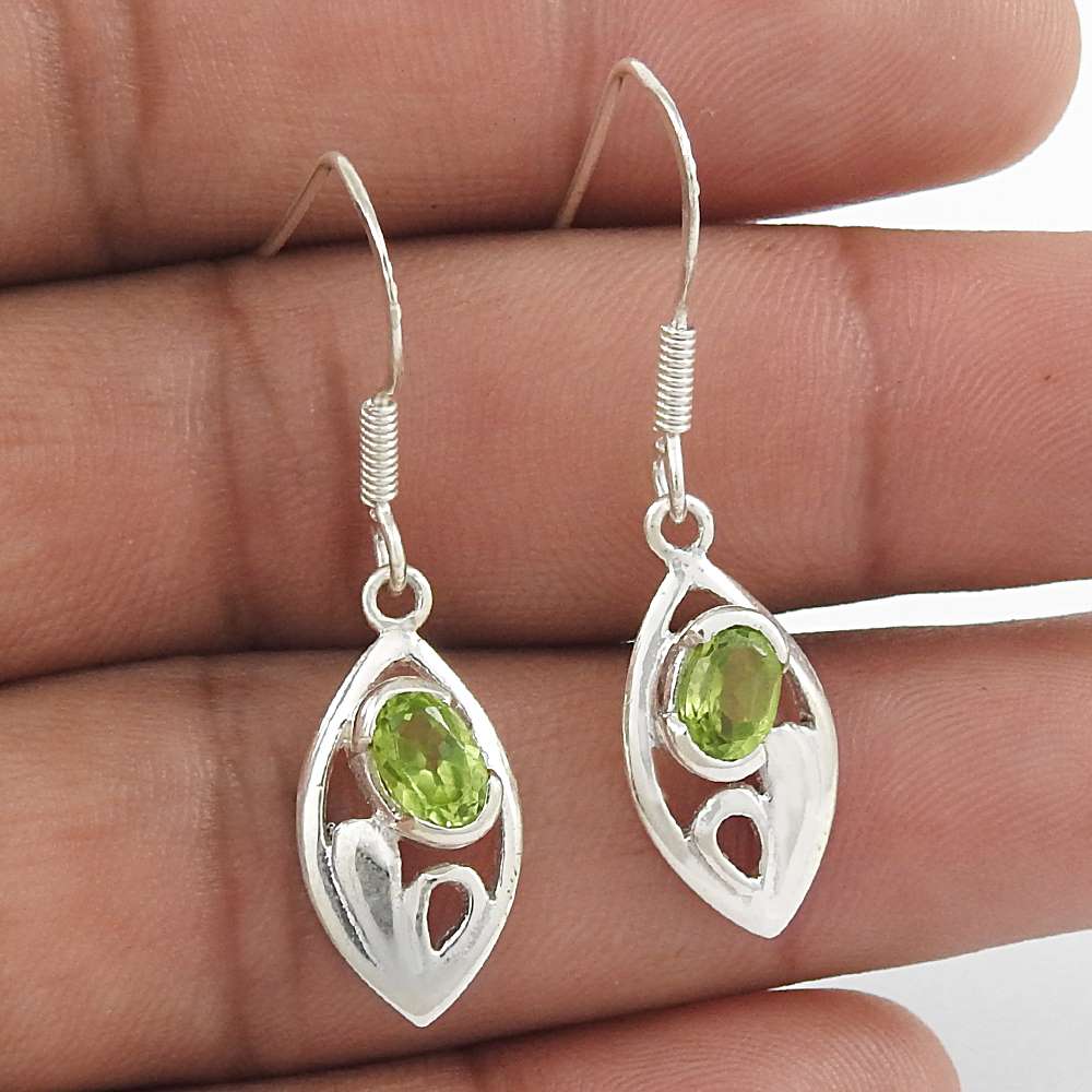 Scenic 925 Sterling Silver Peridot Gemstone Earrings