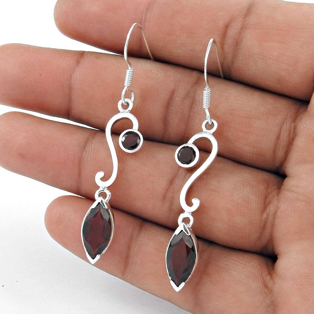 Pleasing 925 Sterling Silver Garnet Gemstone Earrings