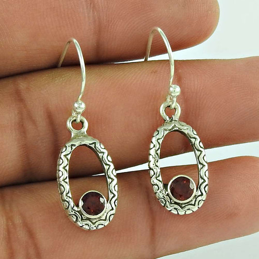Charming 925 Sterling Silver Garnet Gemstone Earring Vintage Jewellery