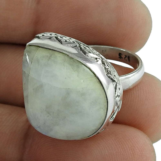 Natural Rainbow Moonstone Gemstone Solitaire Boho Ring Size 6 925 Silver J23