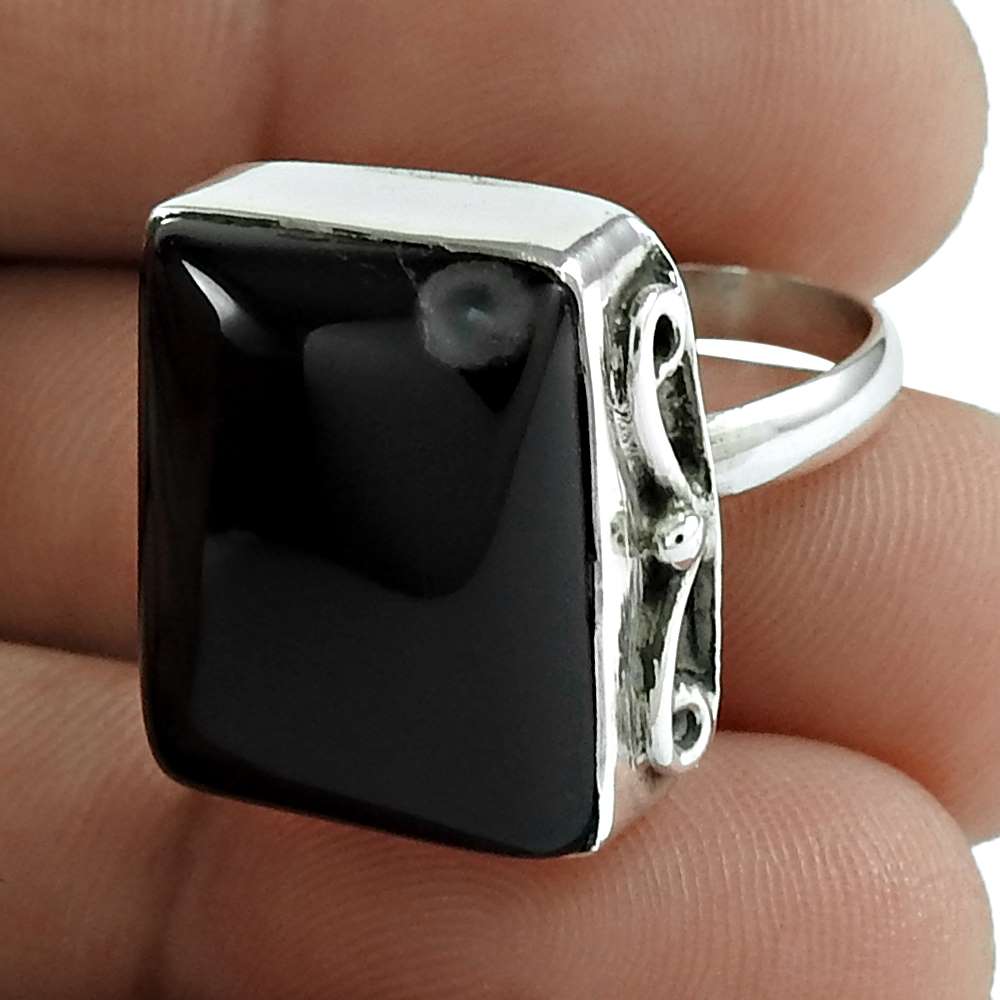 Natural Onyx Gemstone Solitaire Ethnic Ring Size 7 925 Sterling Silver B16