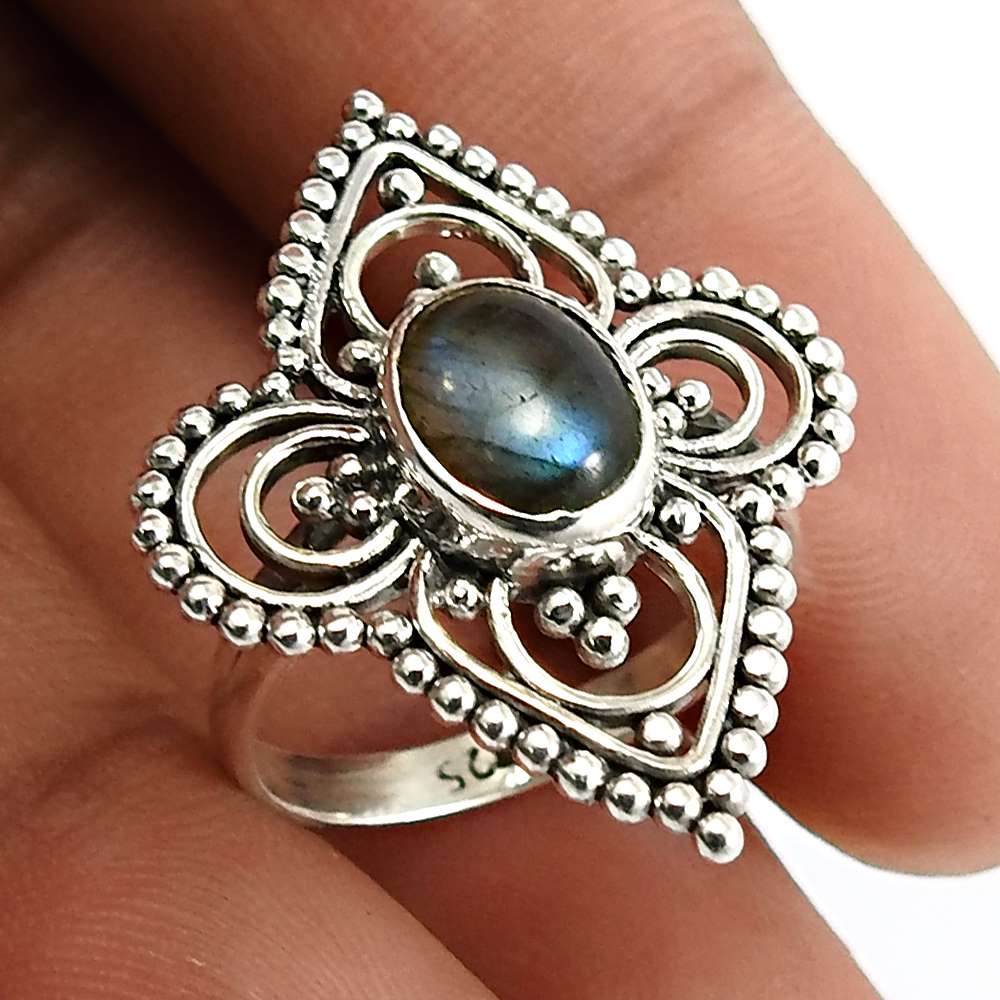 Garnet Gemstone Artisan Ring 925 Sterling Silver Vintage Look Jewelry Z64
