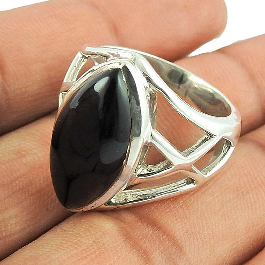 Lustrous Black Onyx Gemstone 925 Sterling Silver Fashion Ring Jewellery