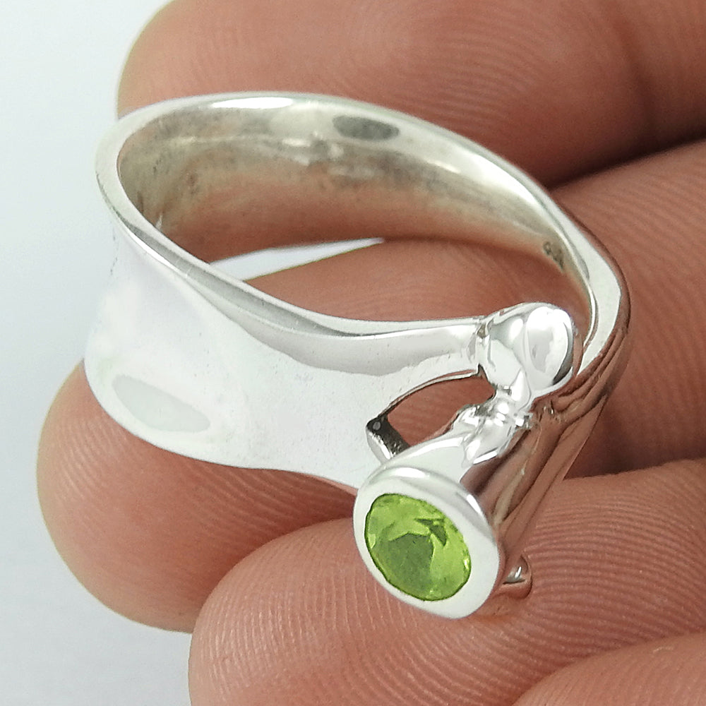 Spell Peridot 925 Sterling Silver Ring