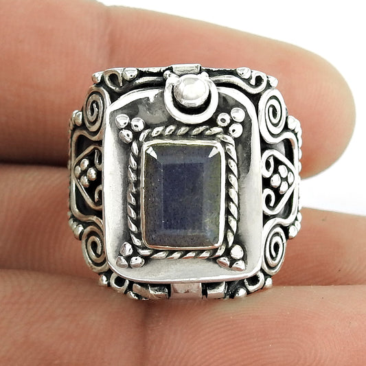 Excellent 925 Sterling Silver Labradorite Poison Ring