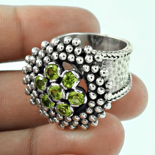 Misty Morning 925 Silver Peridot Ring
