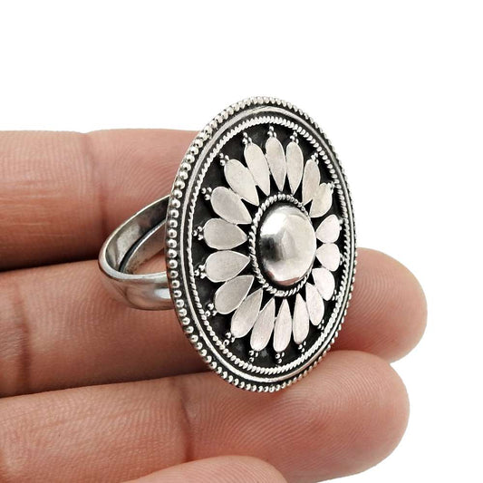 HANDMADE 925 Solid Sterling Silver Jewelry Antique Ring Size 9 F23